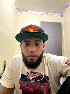 LeoPR00 online show from December 14, 1:34 am