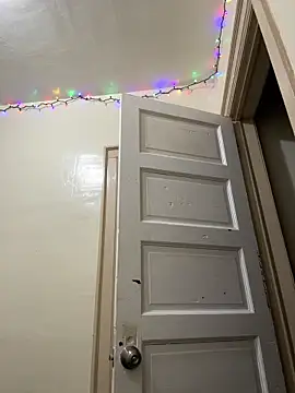 LeoPR00 online show from December 17, 9:21 pm