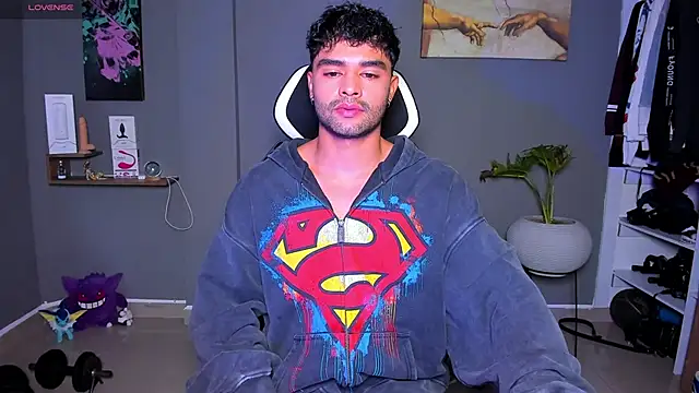 JordanRossie online show from April 22, 12:21 pm