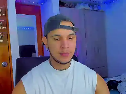  curryboy  online show from September 15, 11:17 pm