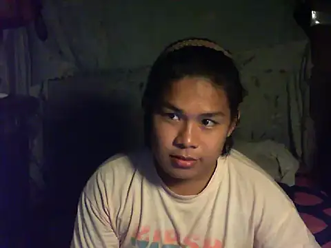 Snapshot of Huntrix2025 chatting on October 21, 9:45 am Huntrix2025 online show from October 21, 9:45 am