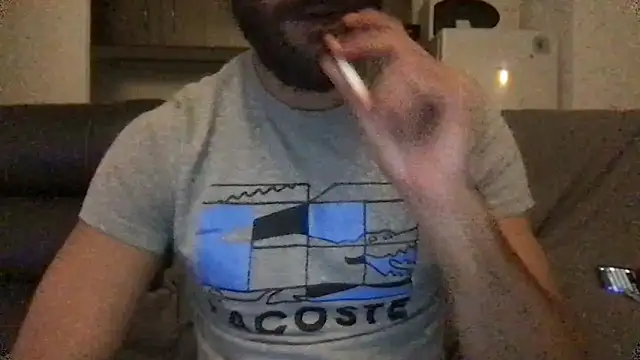 Snapshot of flambeur93 chatting on September 21, 6:19 pm flambeur93 online show from September 21, 6:19 pm