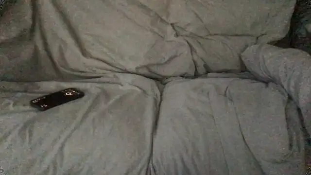 Snapshot of flambeur93 chatting on October 14, 12:01 pm flambeur93 online show from October 14, 12:01 pm