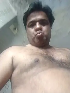Snapshot of Naughty_gaurav chatting on September 21, 5:18 am Naughty gaurav online show from September 21, 5:18 am