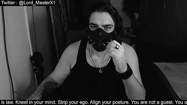 Snapshot of Lord_MasterX chatting on October 26, 4:47 am Lord MasterX online show from October 26, 4:47 am