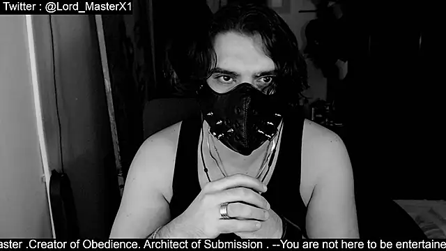 Snapshot of Lord_MasterX chatting on October 24, 3:41 am Lord MasterX online show from October 24, 3:41 am