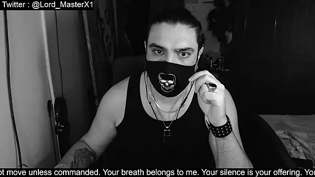 Snapshot of Lord_MasterX chatting on October 30, 4:47 am Lord MasterX online show from October 30, 4:47 am