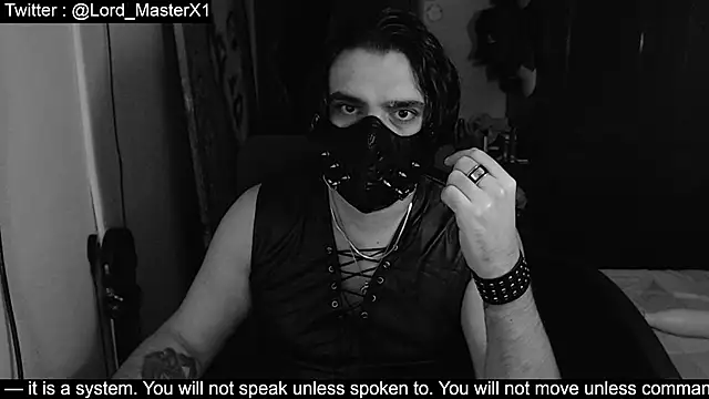 Snapshot of Lord_MasterX chatting on October 29, 4:37 am Lord MasterX online show from October 29, 4:37 am