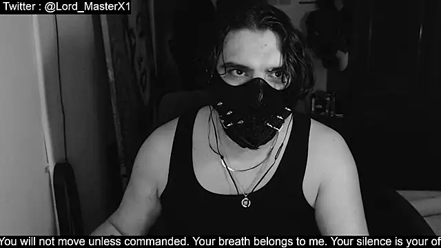 Snapshot of Lord_MasterX chatting on October 23, 3:32 am Lord MasterX online show from October 23, 3:32 am