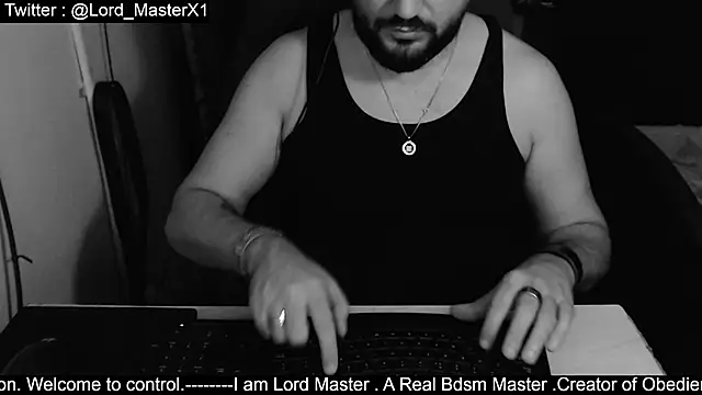 Snapshot of Lord_MasterX chatting on October 19, 3:22 am Lord MasterX online show from October 19, 3:22 am