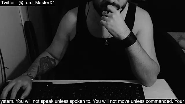 Snapshot of Lord_MasterX chatting on October 18, 3:11 am Lord MasterX online show from October 18, 3:11 am