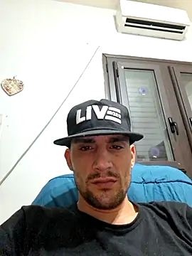 Snapshot of barsal03 chatting on September 14, 4:25 am barsal03 online show from September 14, 4:25 am