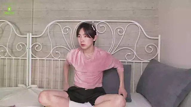 HeejinWang online show from October 6, 3:27 pm