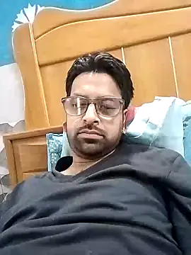 Snapshot of mohsin99272 chatting on October 14, 10:22 am mohsin99272 online show from October 14, 10:22 am
