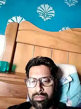 Snapshot of mohsin99272 chatting on October 13, 3:45 am mohsin99272 online show from October 13, 3:45 am