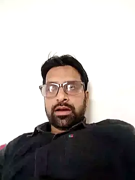 mohsin99272 online show from October 27, 8:38 am