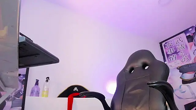 Hunteer Boy online show from October 16, 9:34 pm