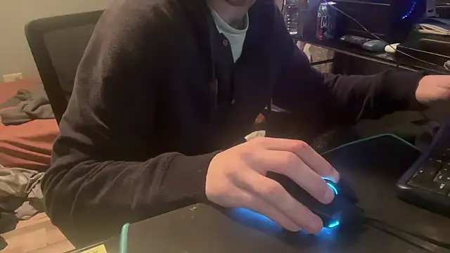 royalty13m online show from October 24, 11:34 am