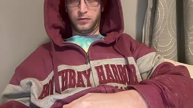 royalty13m online show from February 6, 7:49 am