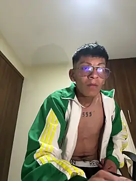 santguerrero online show from October 22, 3:32 am