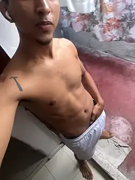 Rogers cum  online show from February 7, 9:31 pm