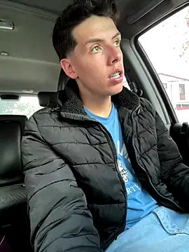 mattebret11 online show from November 1, 6:12 pm