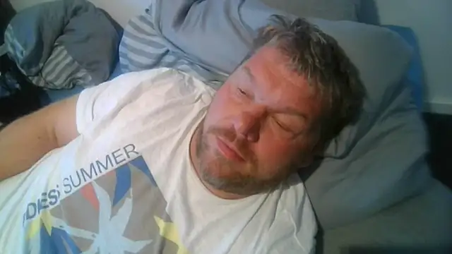 Snapshot of fetter_Daddy_Berlin chatting on September 30, 7:24 am fetter Daddy Berlin online show from September 30, 7:24 am