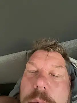 Snapshot of fetter_Daddy_Berlin chatting on September 20, 5:29 am fetter Daddy Berlin online show from September 20, 5:29 am