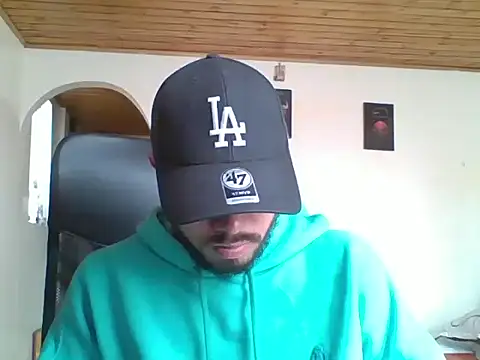KevinWolf online show from October 8, 2:32 pm