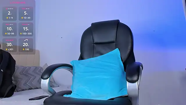 Snapshot of denis_munera chatting on October 25, 11:01 am denis munera online show from October 25, 11:01 am