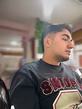 Snapshot of tomy_hot20 chatting on October 6, 7:51 pm tomy hot20 online show from October 6, 7:51 pm