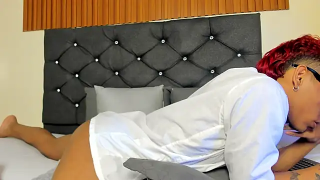 enzo carter online show from October 18, 2:11 pm