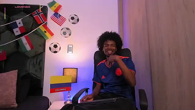 AllexJacob online show from June 11, 12:14 pm