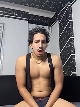 fuck   boyy online show from May 1, 11:46 am