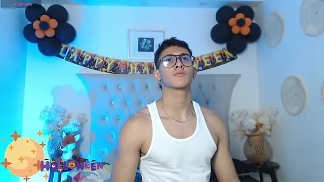 SalvadorFit online show from October 27, 8:44 pm