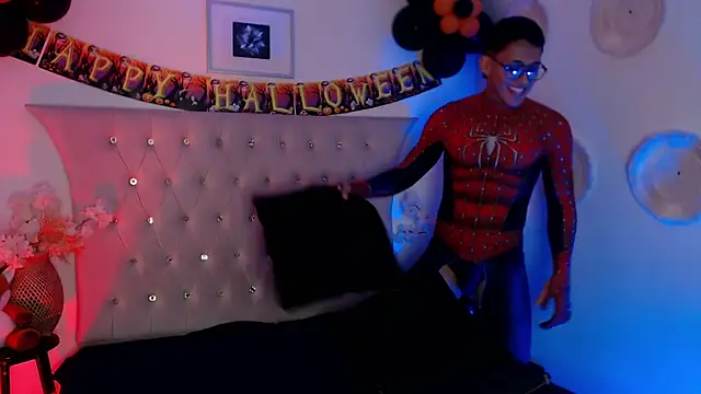 SalvadorFit online show from October 13, 10:05 pm