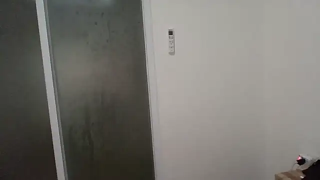 cruelworldxxx online show from April 25, 11:13 pm