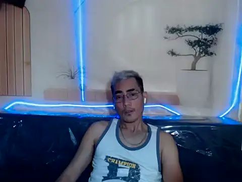 Heaven steven online show from March 19, 9:12 am