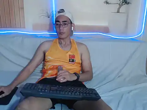 Heaven steven online show from March 9, 8:36 pm