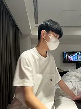 kai101010 online show from February 2, 2:25 pm