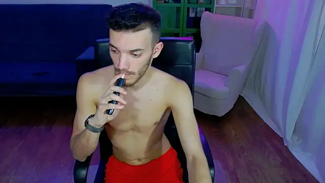 DominicValente online show from October 25, 5:36 pm