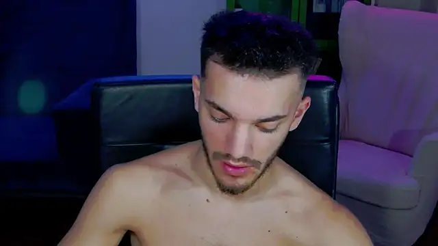 DominicValente online show from November 8, 5:05 pm