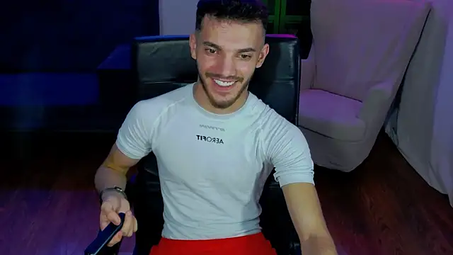 DominicValente online show from November 9, 10:14 pm