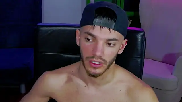 DominicValente online show from November 7, 4:54 pm