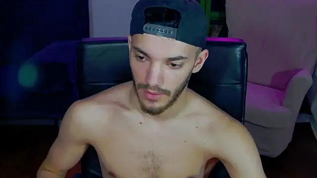 DominicValente online show from November 14, 3:57 pm