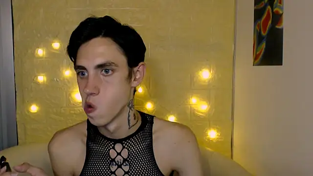 Snapshot of AlexNaughty14 chatting on September 22, 3:33 pm AlexNaughty14 online show from September 22, 3:33 pm