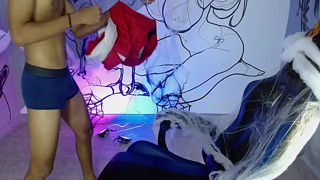 Snapshot of deivid_bigcock1 chatting on October 20, 12:25 am deivid bigcock1 online show from October 20, 12:25 am