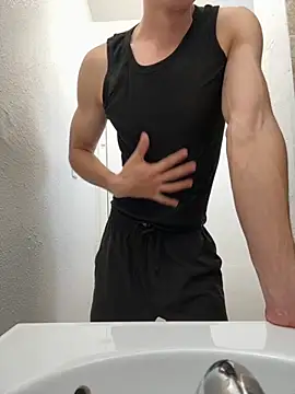 gymratforyouu online show from October 29, 9:40 pm