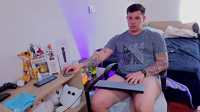 ryden 01 online show from October 22, 4:32 pm