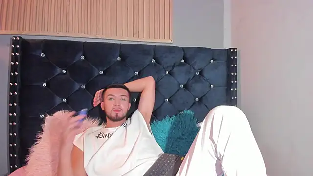 Prince-Dalton online show from October 2, 8:57 pm